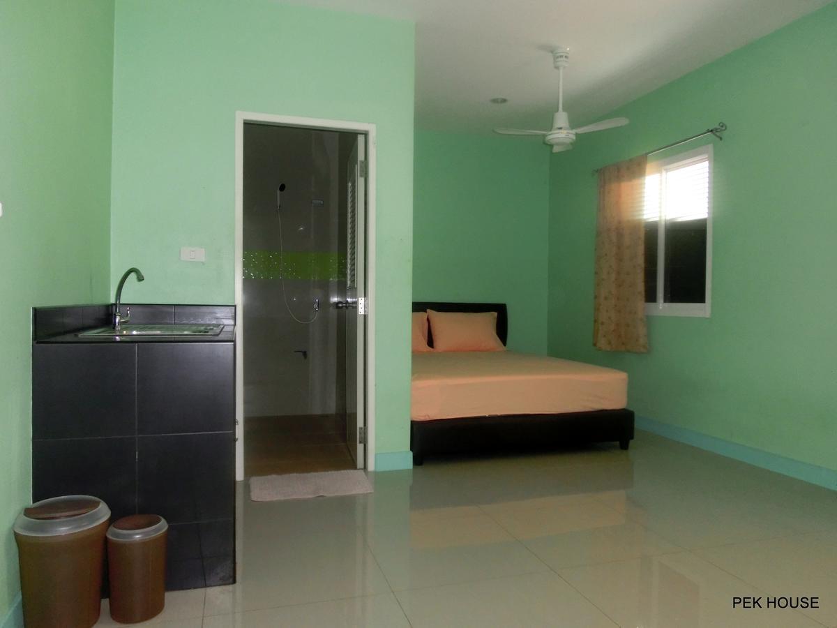 Pek House Apartman Phuket Kültér fotó
