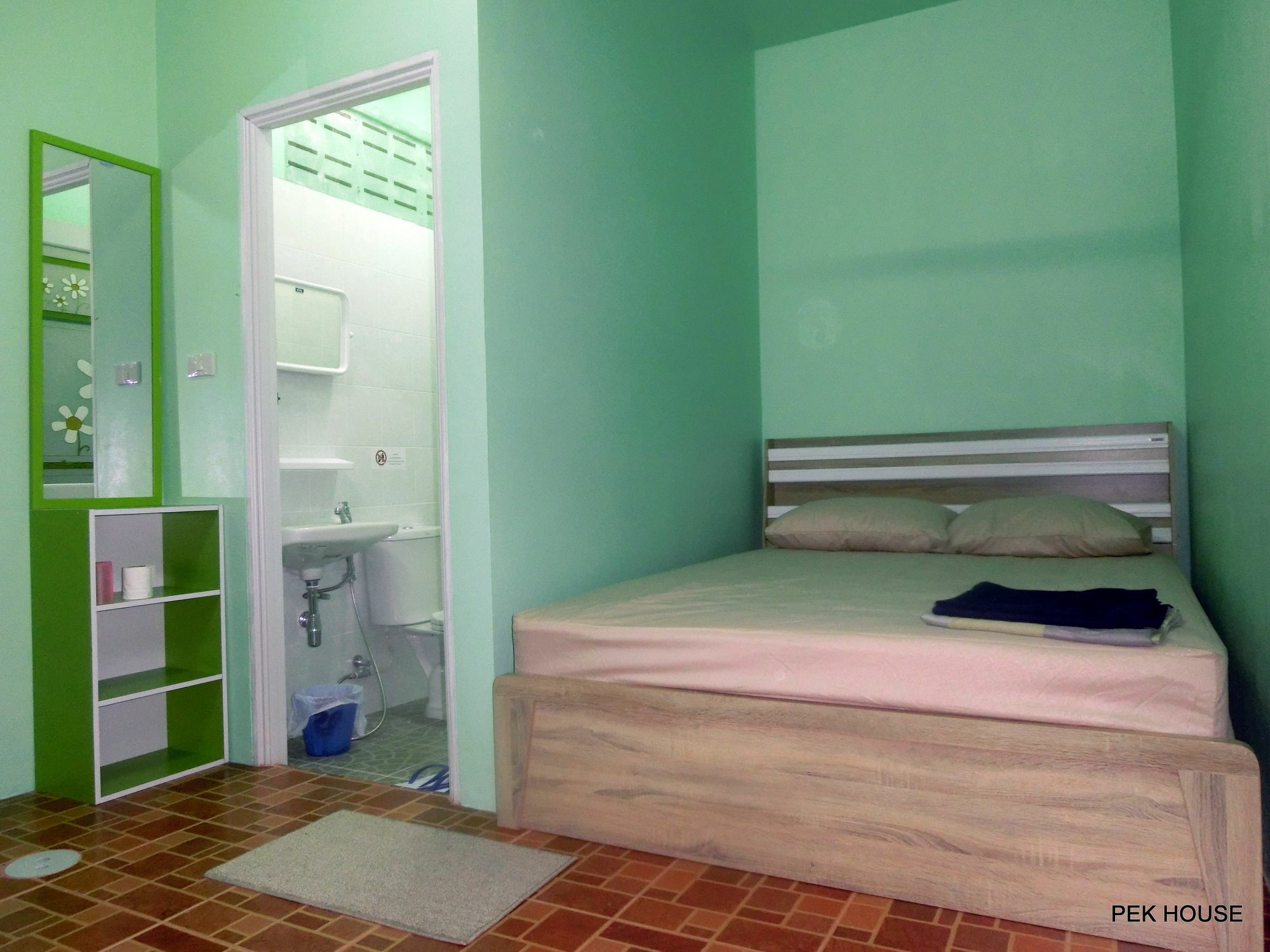 Pek House Apartman Phuket Kültér fotó